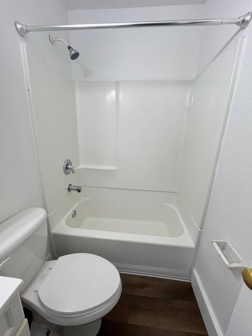 Apartment for rent at 313 N Minnesota Ave, Sioux Falls, SD 57104