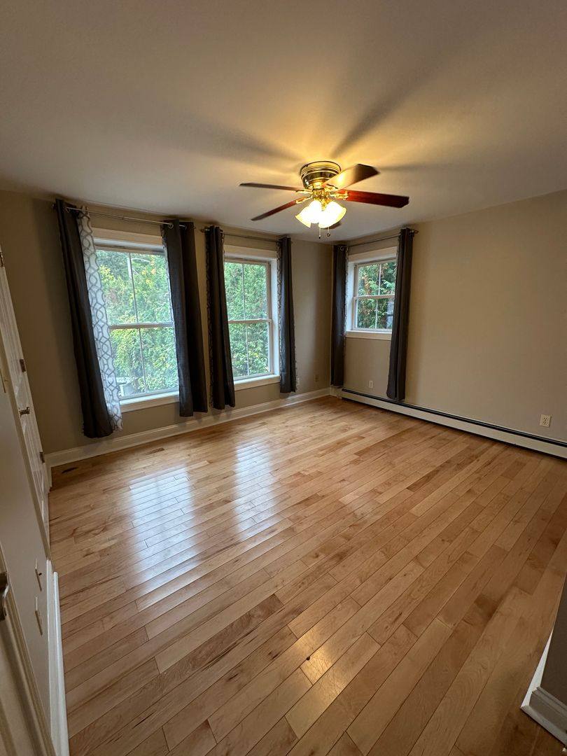 Townhouse for rent at 1044 N Ave #4, Burlington, VT 05408