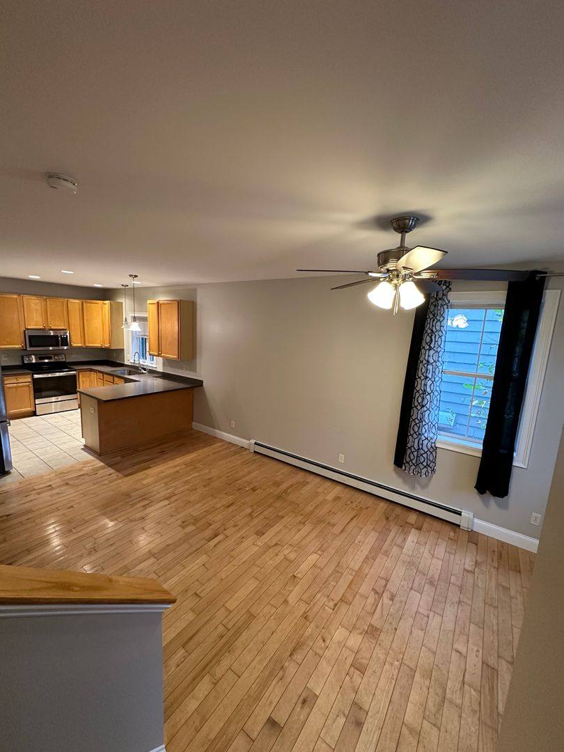 Townhouse for rent at 1044 N Ave #4, Burlington, VT 05408
