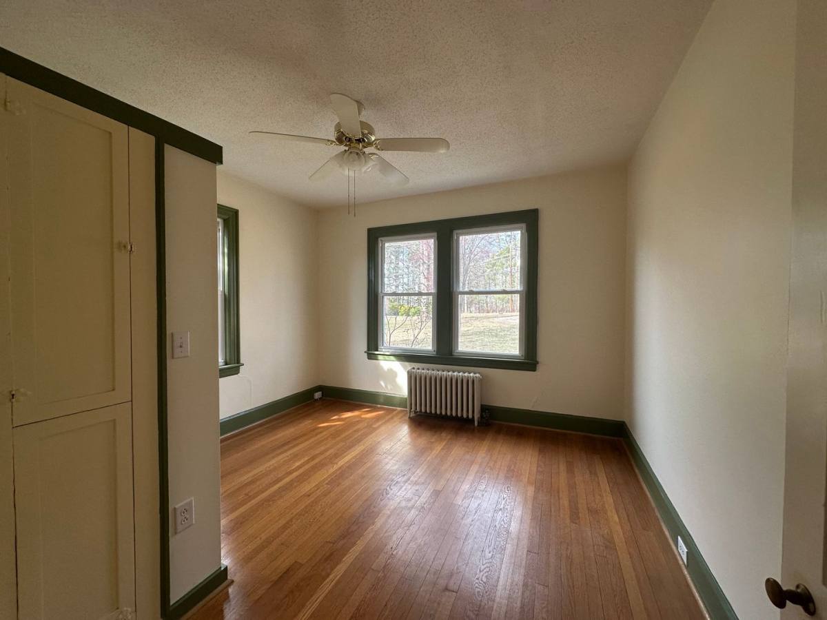 House for rent at 1321 Peaks St, Bedford, VA 24523