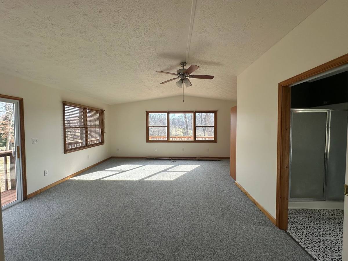 House for rent at 1321 Peaks St, Bedford, VA 24523
