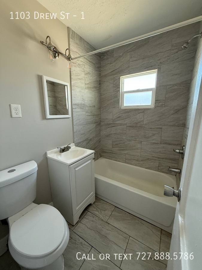 Apartment for rent at 1103 Drew St #1, Clearwater, FL 33755
