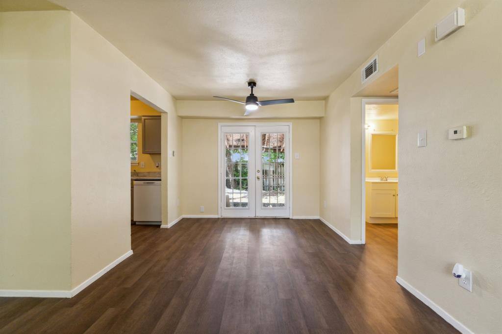 Apartment for rent at 1821 Randolph Dr, Garland, TX 75041