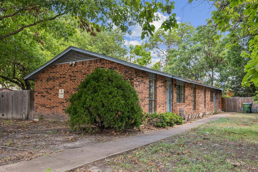 Apartment for rent at 1821 Randolph Dr, Garland, TX 75041