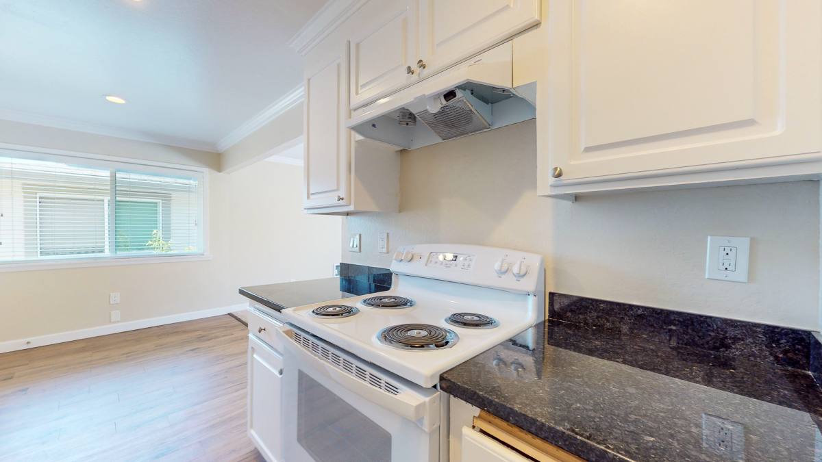 Apartment for rent at 335 Enfrente Rd #28, Novato, CA 94949