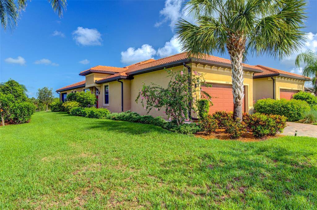 Apartment for rent at 12232 Marsh Pointe Rd, Sarasota, FL 34238