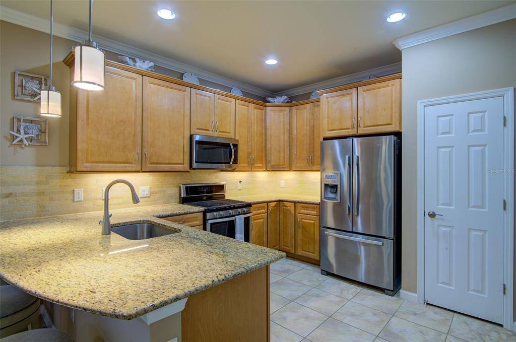 Apartment for rent at 12232 Marsh Pointe Rd, Sarasota, FL 34238