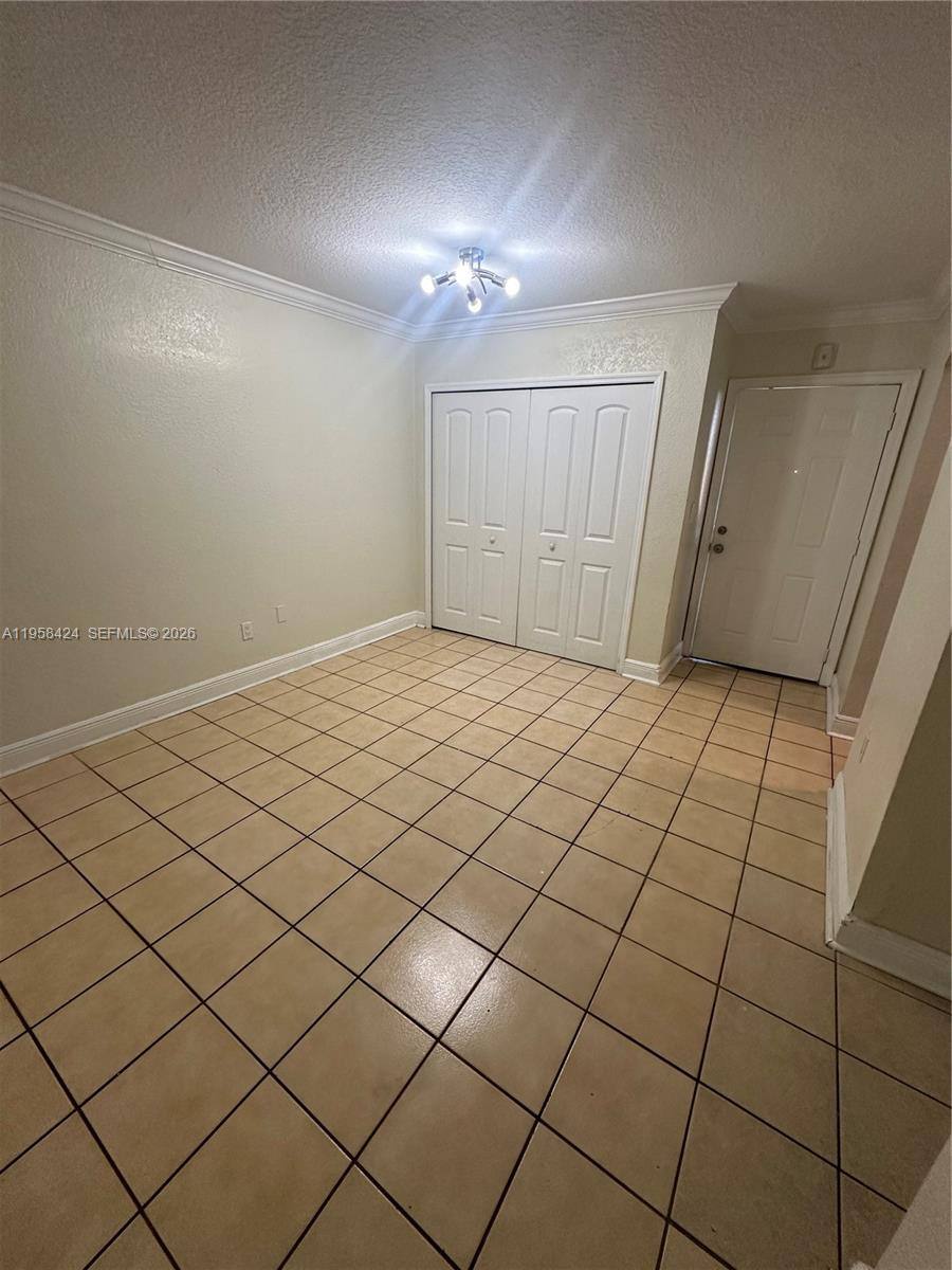 Apartment for rent at 17255 SW 95th Ave #461, Miami, FL 33157