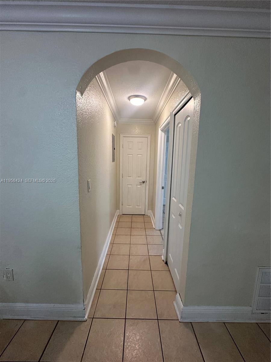 Apartment for rent at 17255 SW 95th Ave #461, Miami, FL 33157