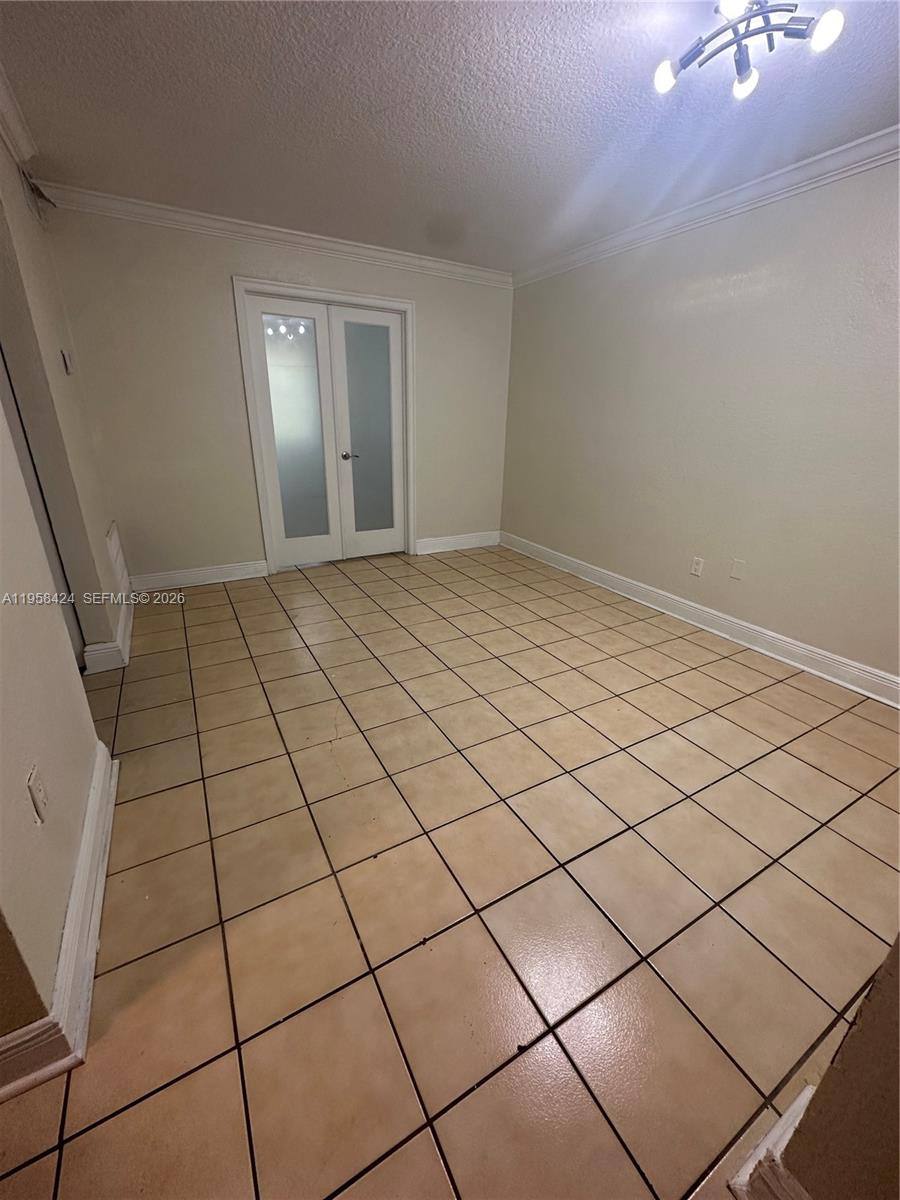 Apartment for rent at 17255 SW 95th Ave #461, Miami, FL 33157