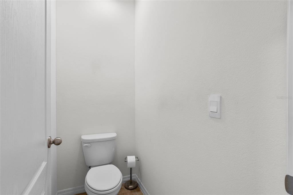 Apartment for rent at 2143 Kalin Way, Tavares, FL 32778
