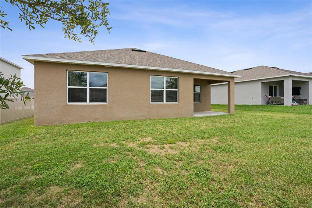 Apartment for rent at 2143 Kalin Way, Tavares, FL 32778
