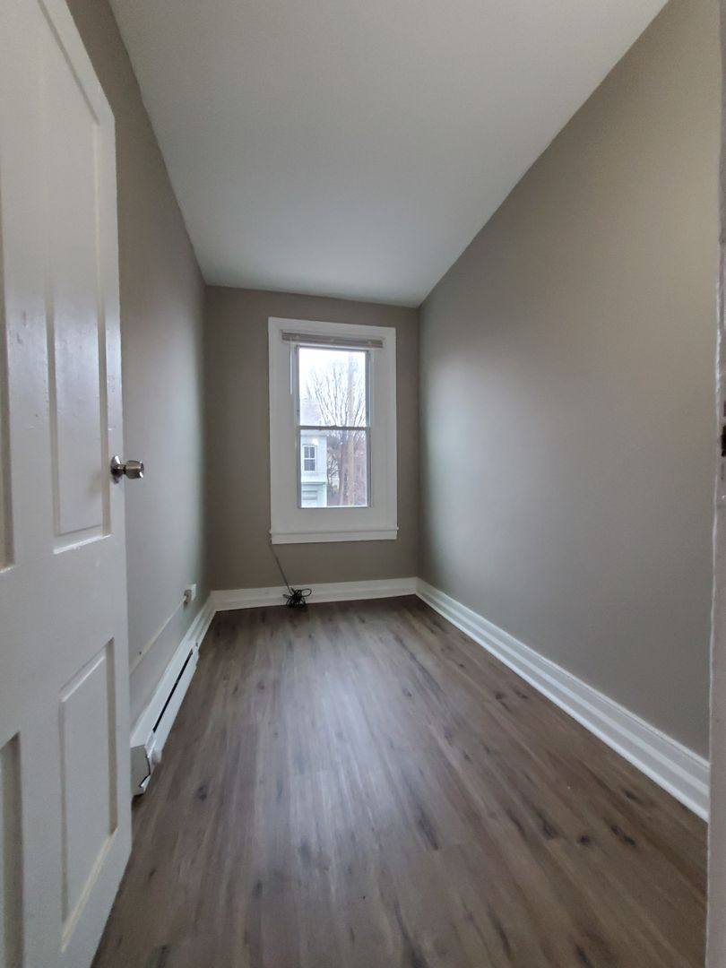 Apartment for rent at 209 N 8th St, Allentown, PA 18102