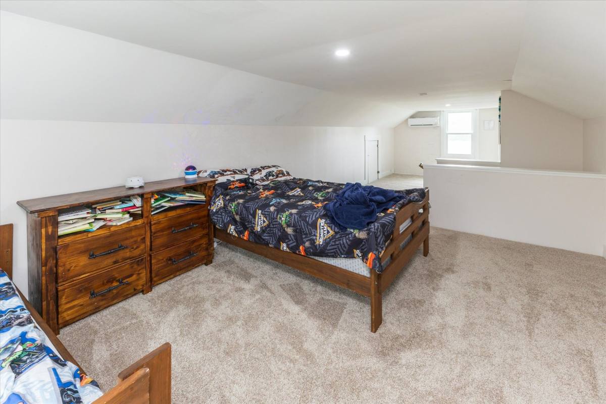 Apartment for rent at 547 W Main St, Danville, IN 46122