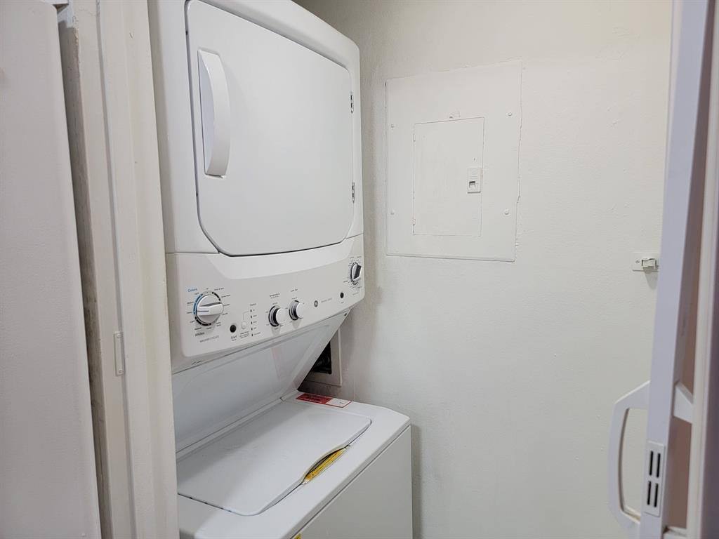 Apartment for rent at 9999 Summerbreeze Dr #103, Fort Lauderdale, FL 33322