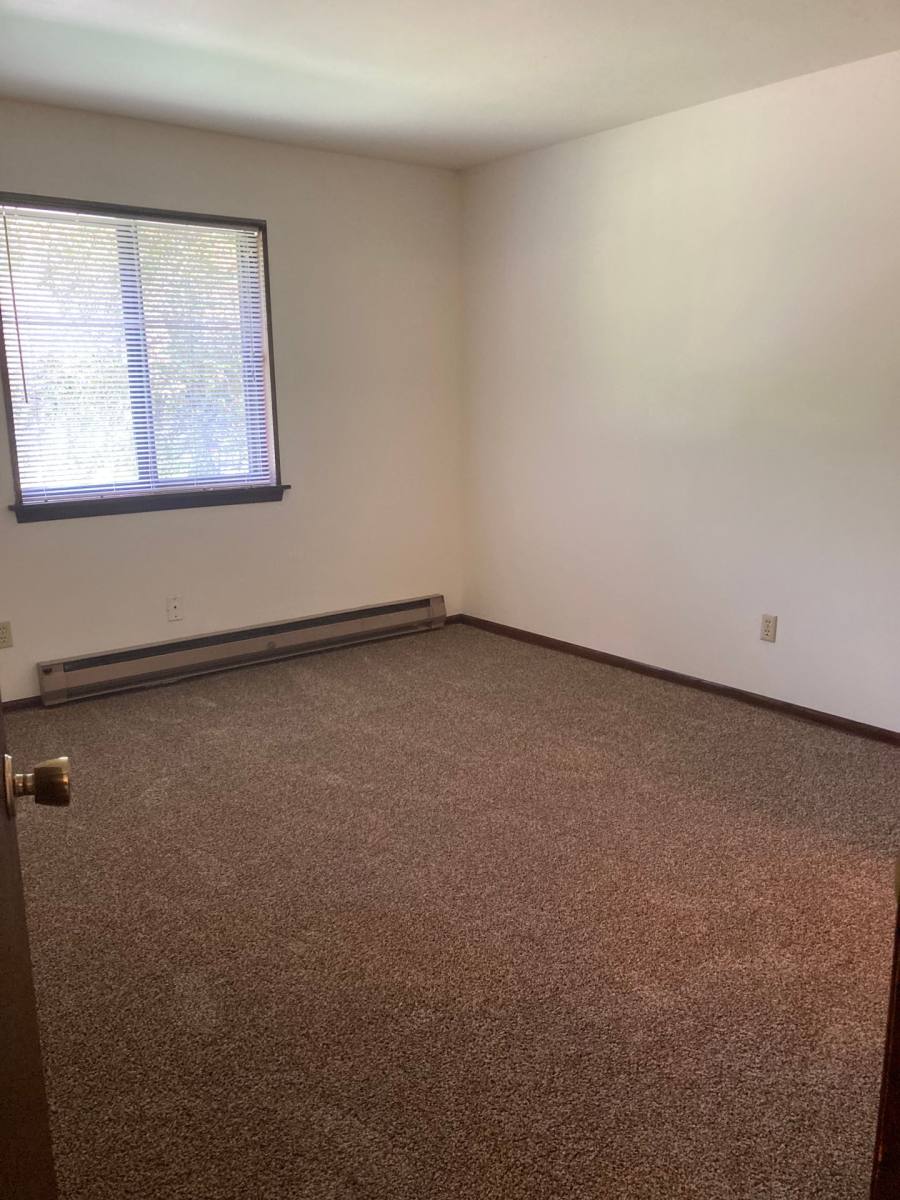 Apartment for rent at 1320-1322 W Meadows Dr, Edgerton, WI 53534