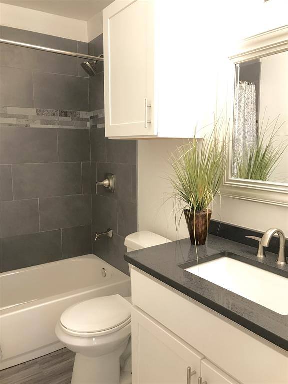 Condo for rent at 2505 Wedglea Dr #117, Dallas, TX 75211