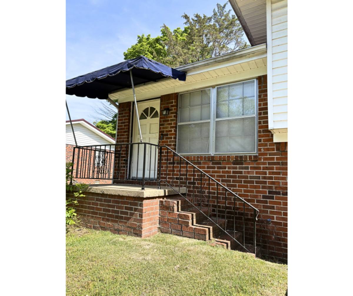 Apartment for rent at 6919-6929 Robinson Dr, Chattanooga, TN 37421