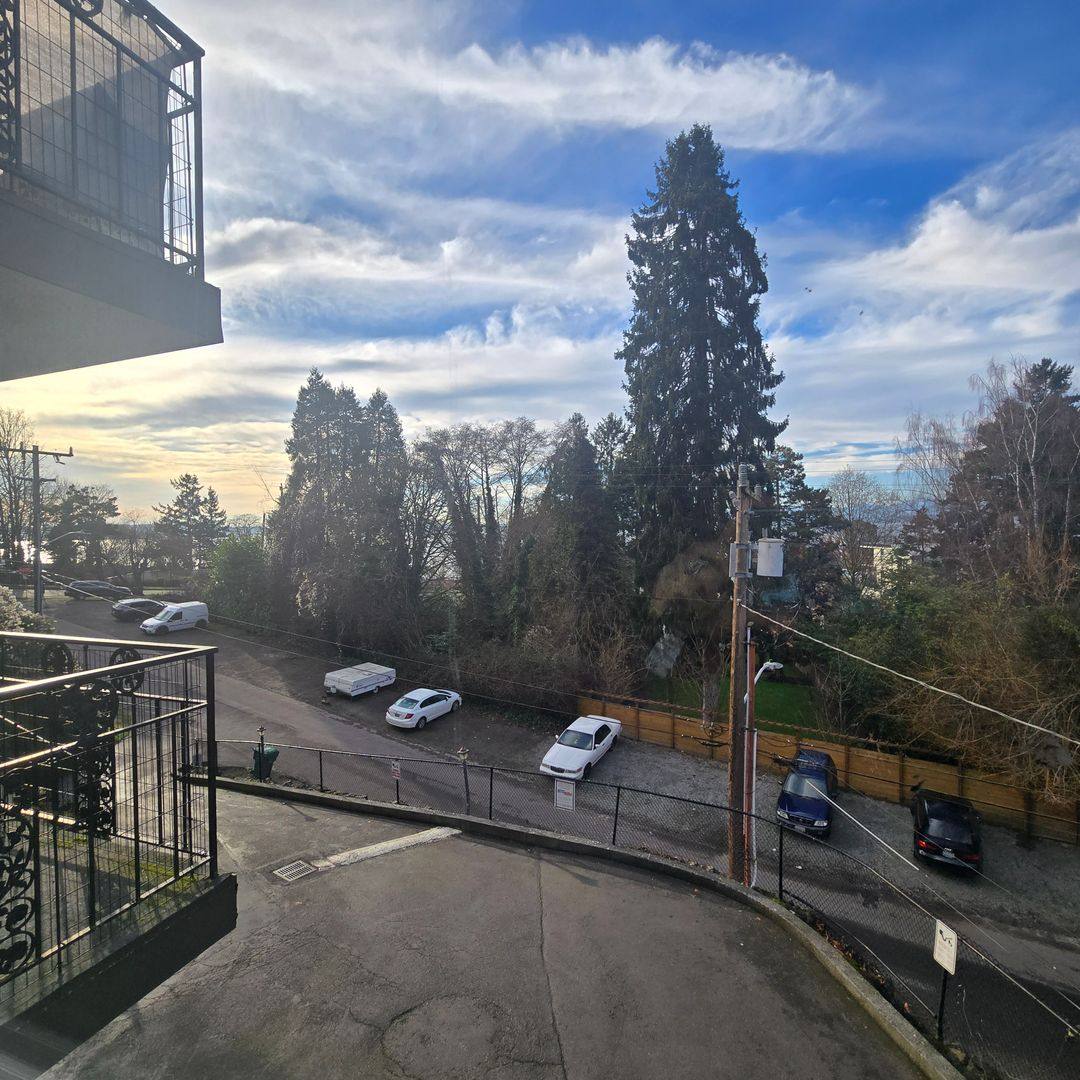 Apartment for rent at 7004 Murray Ave SW, Seattle, WA 98136