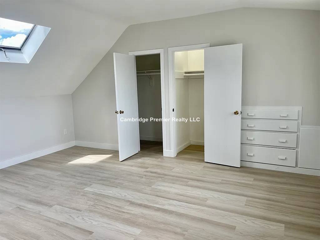 Apartment for rent at 15 Edgecliff, Watertown, MA 02472