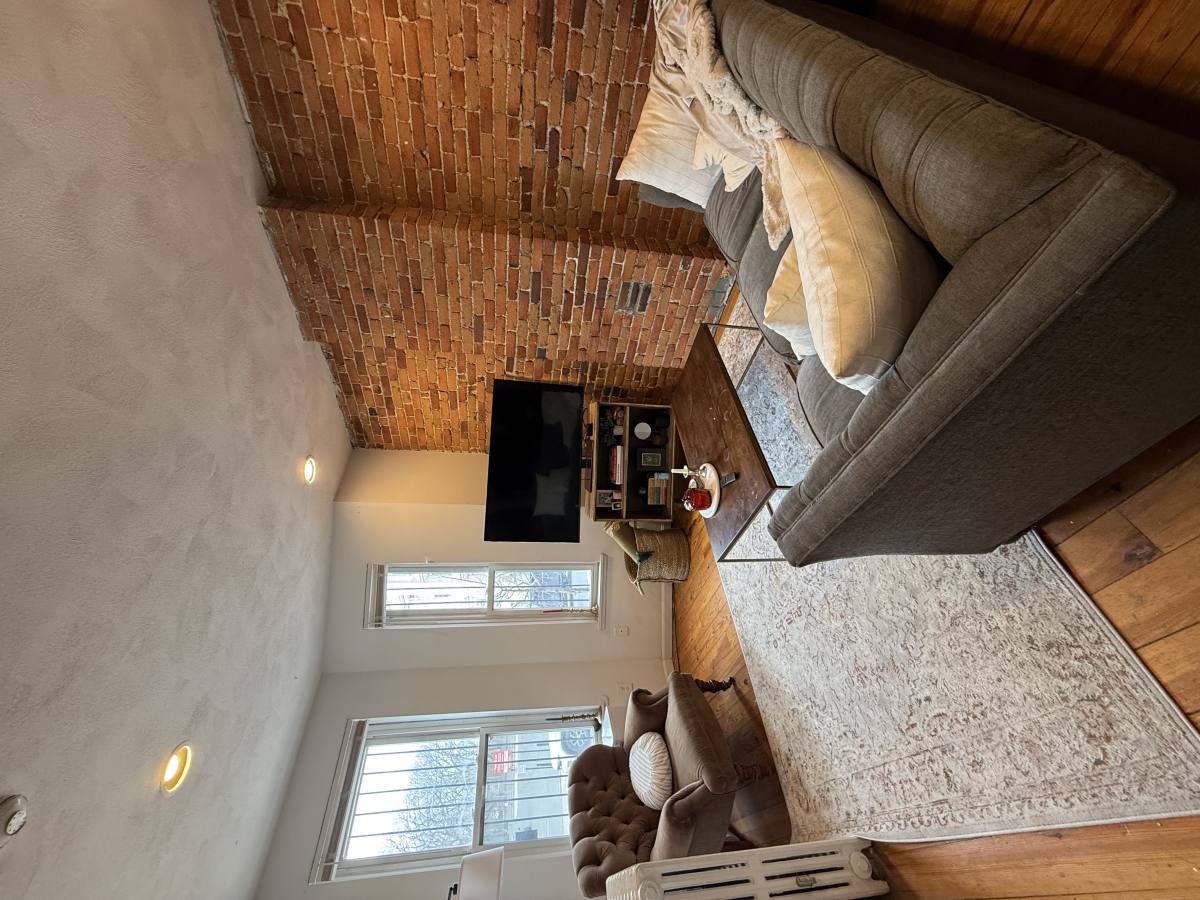 Apartment for rent at 216 Hemenway #1, Boston, MA 02115