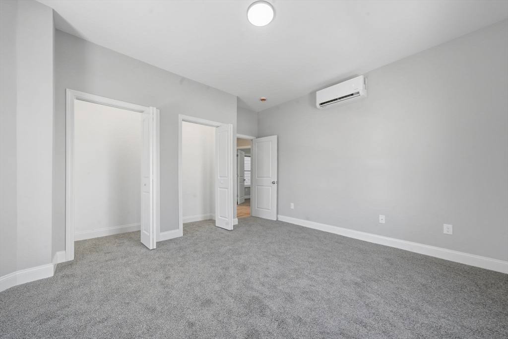 Apartment for rent at 1 Clough St #1, Lynn, MA 01902