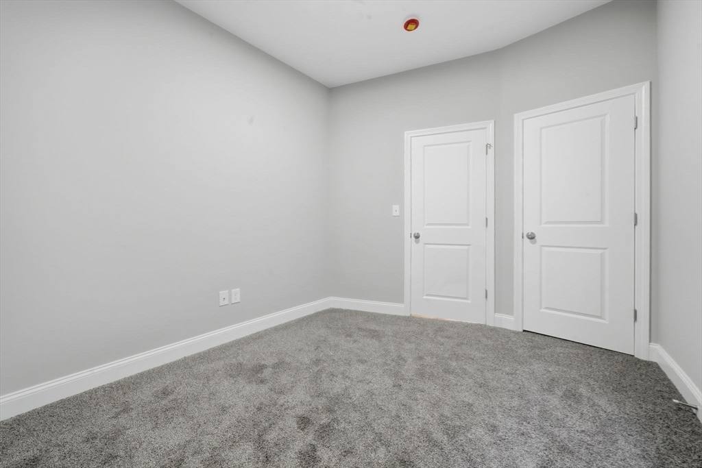Apartment for rent at 1 Clough St #1, Lynn, MA 01902