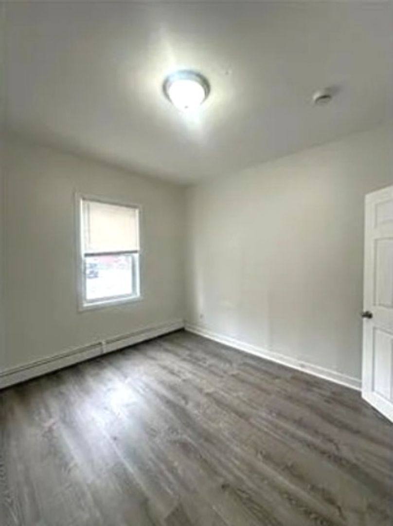 Apartment for rent at 91-99 Ives St, Providence, RI 02906