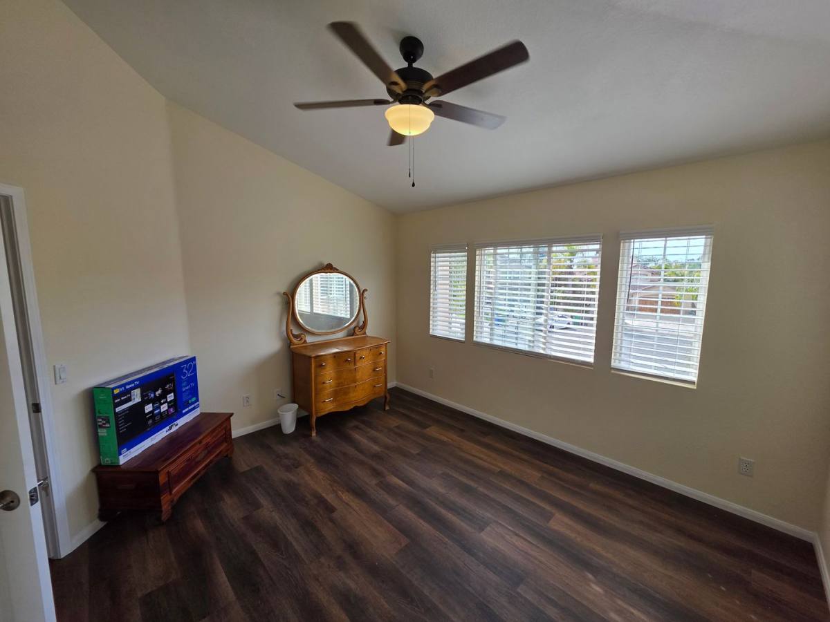 Apartment for rent at 2432 Papyrus Court, Oceanside, CA 92054
