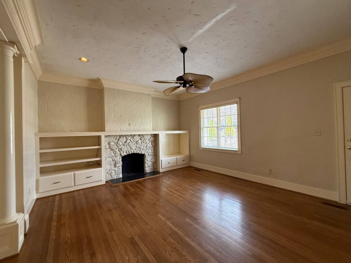 Apartment for rent at 200 Ridgeway Dr, Little Rock, AR 72205
