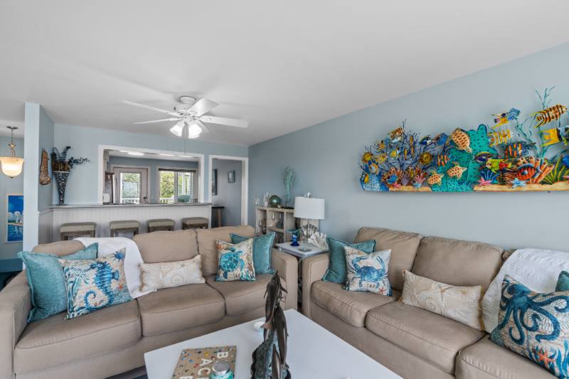 Condo for rent at 19 Beach St, Narragansett, RI 02882