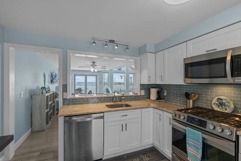 Condo for rent at 19 Beach St, Narragansett, RI 02882