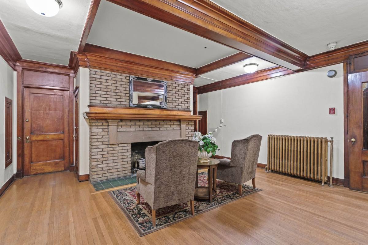 Apartment for rent at 702 S Bernard, Spokane, WA 99204