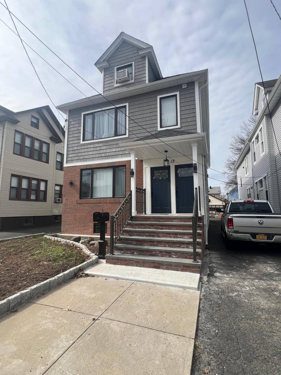 Apartment for rent at 12 Newcomp Place #2, Elizabeth, NJ 07208