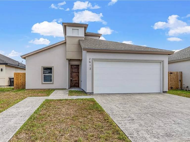 House for rent at 2912 N 36th St, McAllen, TX 78501