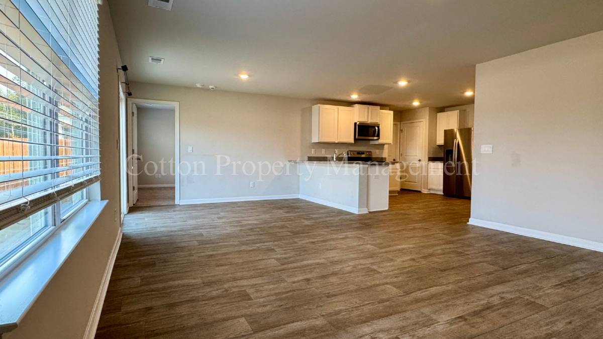 House for rent at 1114 Forest Glen Dr, Leland, NC 28451