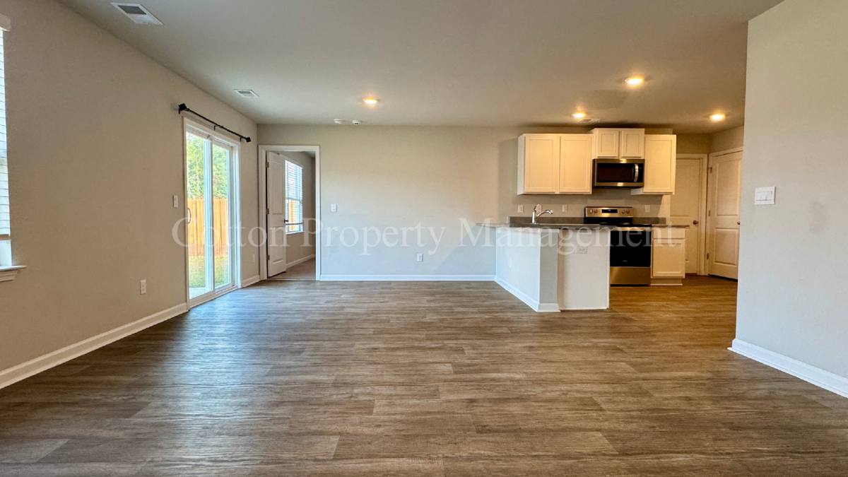 House for rent at 1114 Forest Glen Dr, Leland, NC 28451