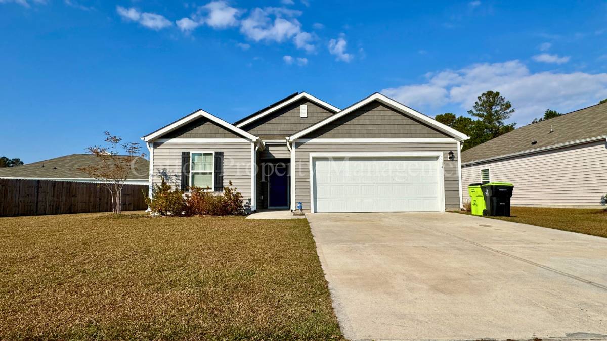 House for rent at 1114 Forest Glen Dr, Leland, NC 28451