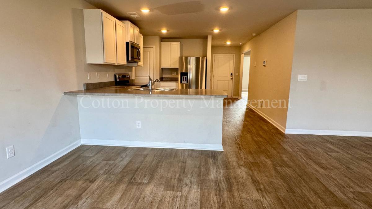 House for rent at 1114 Forest Glen Dr, Leland, NC 28451