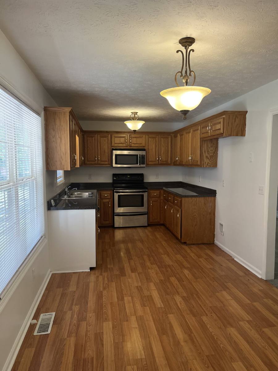 House for rent at 215 Derek Court, Portland, TN 37148