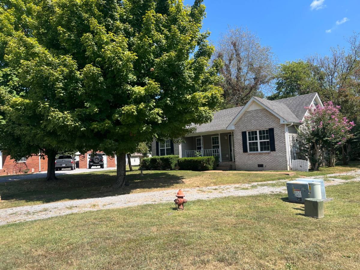 House for rent at 215 Derek Court, Portland, TN 37148
