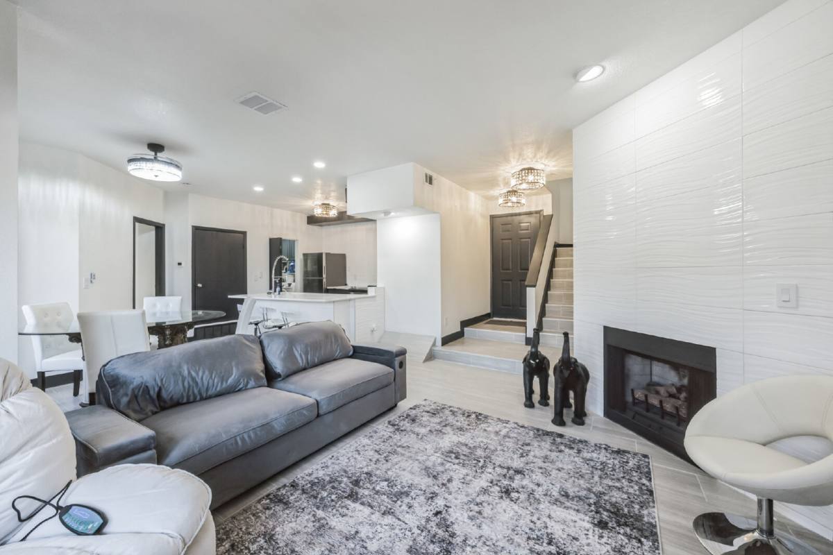 Condo for rent at 6001 S Yosemite St #C208, Englewood, CO 80111