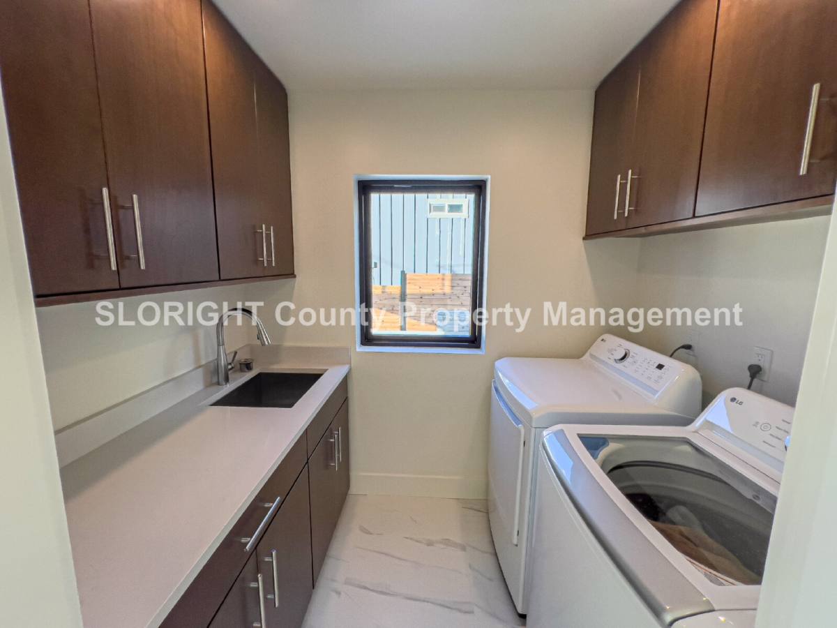 House for rent at 2670 Laurel Ave, Morro Bay, CA 93442