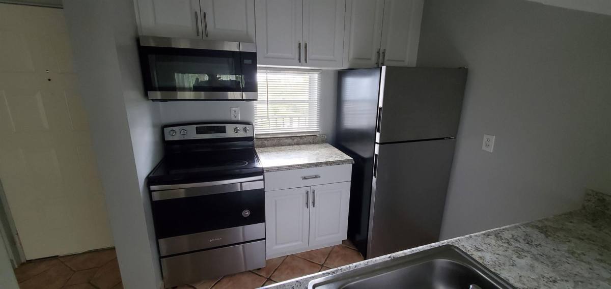 Apartment for rent at 8540 N Sherman Circle #504, Hollywood, FL 33025
