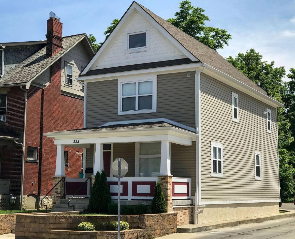 House for rent at 225 E 11th Ave, Columbus, OH 43201
