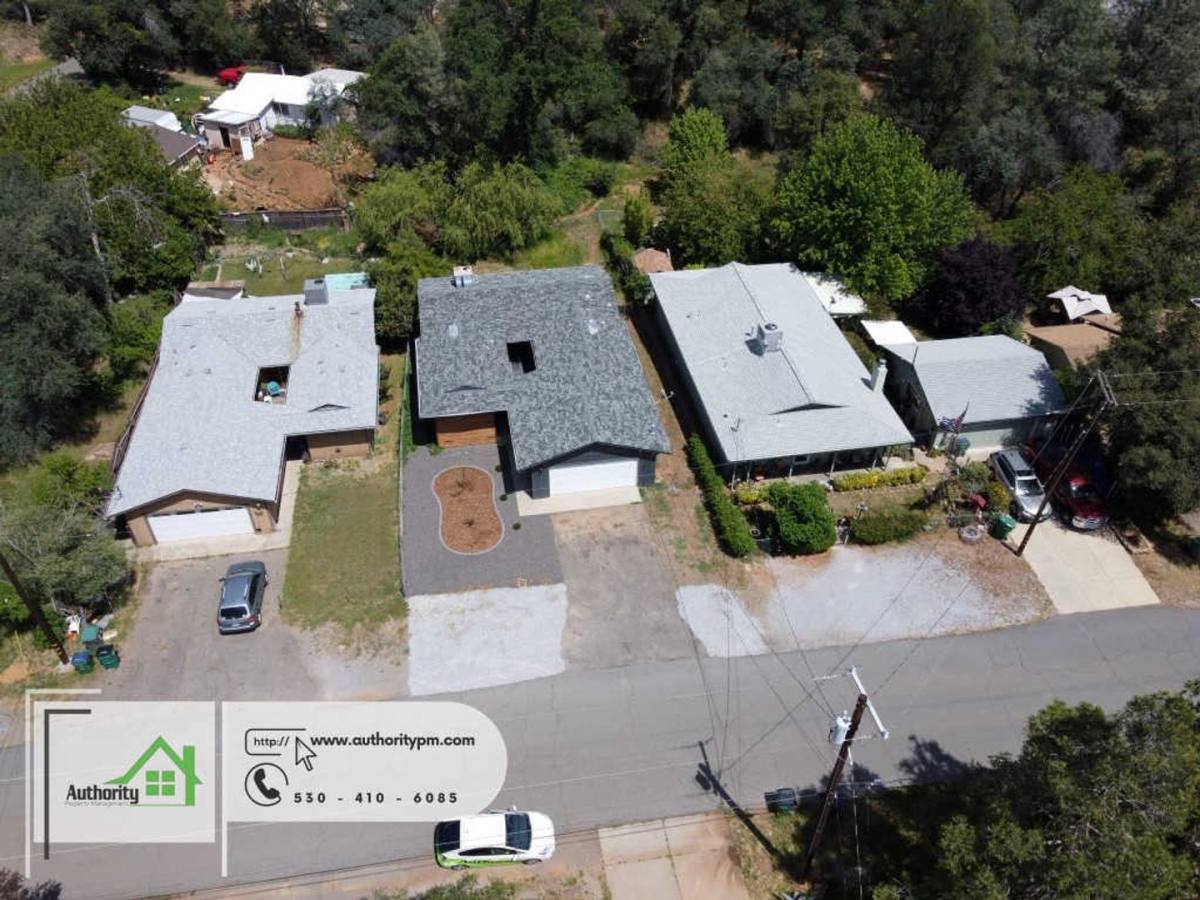 House for rent at 1833 Oregon Ave, Shasta Lake, CA 96019