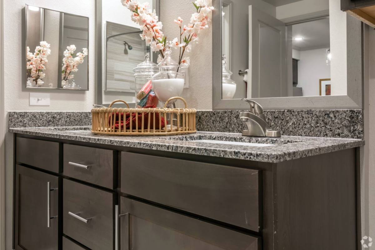 Apartment for rent at 21919 Clay Rd, Katy, TX 77449