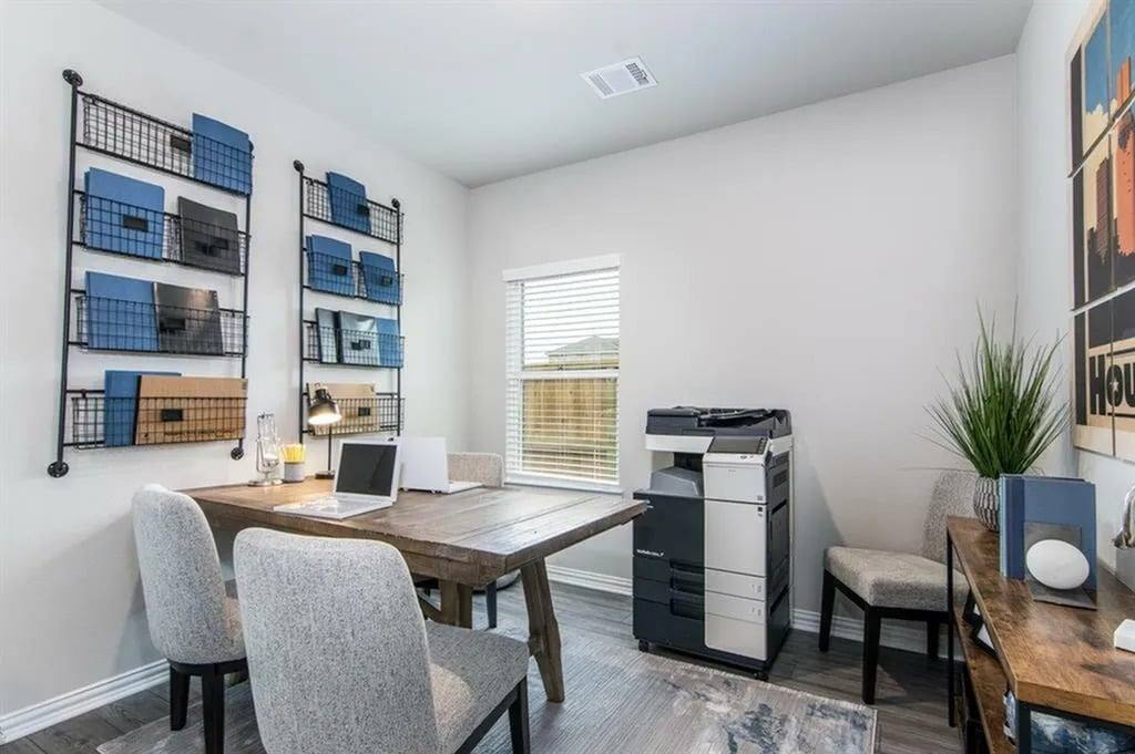 Apartment for rent at 27035 Beacon Glen Dr, Katy, TX 77493