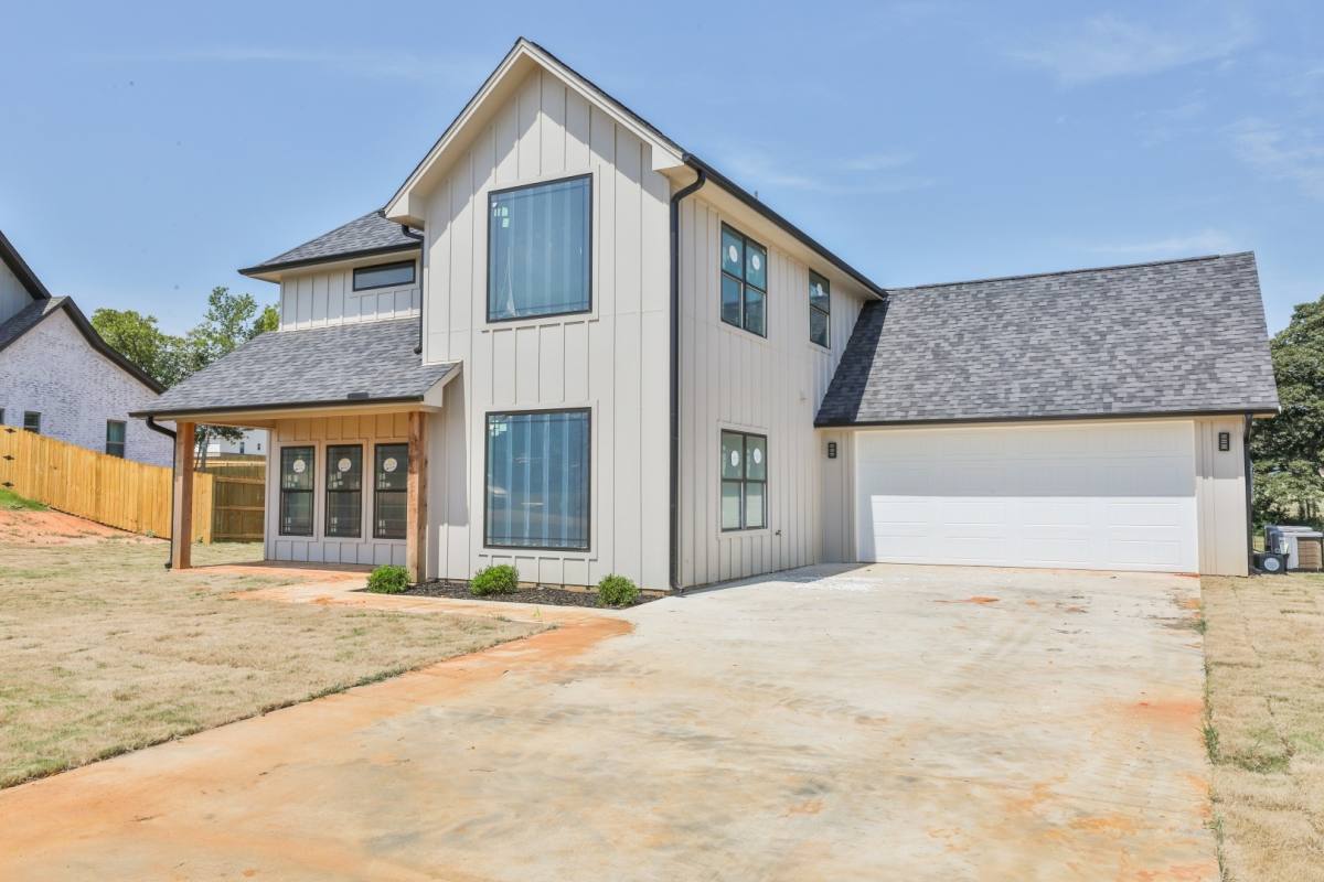 House for rent at 16317 Rainier, Lindale, TX 75771
