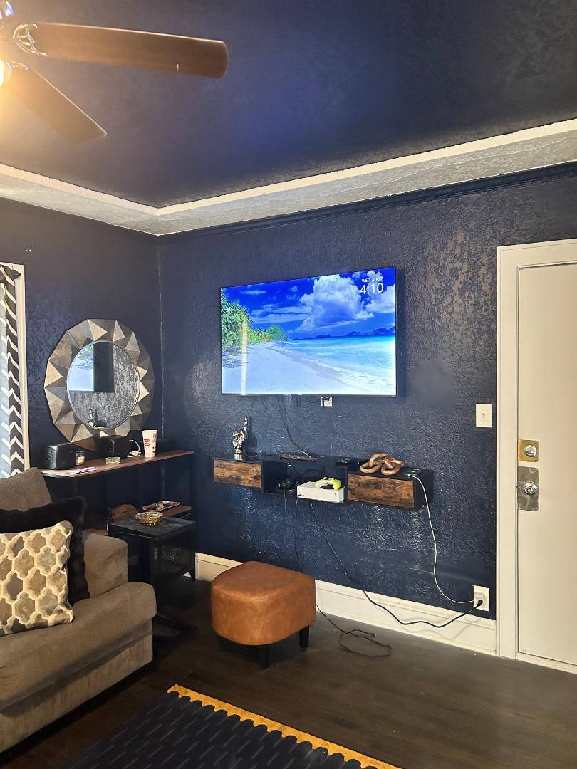 Apartment for rent at 3811 W Hampton #1, Milwaukee, WI 53209